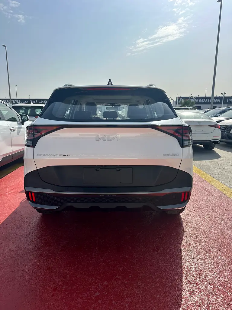 2025 Kia sportage 2.0 hybrid Chinese spec (0km) - Image 6
