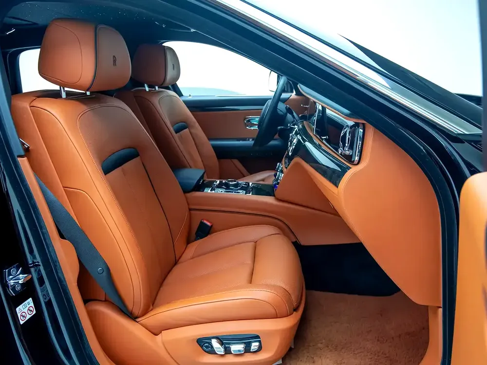 2024 | Rolls-Royce | Ghost Extended Wheel Base | GCC Specs |With Warranty and Service Contract - Image 11