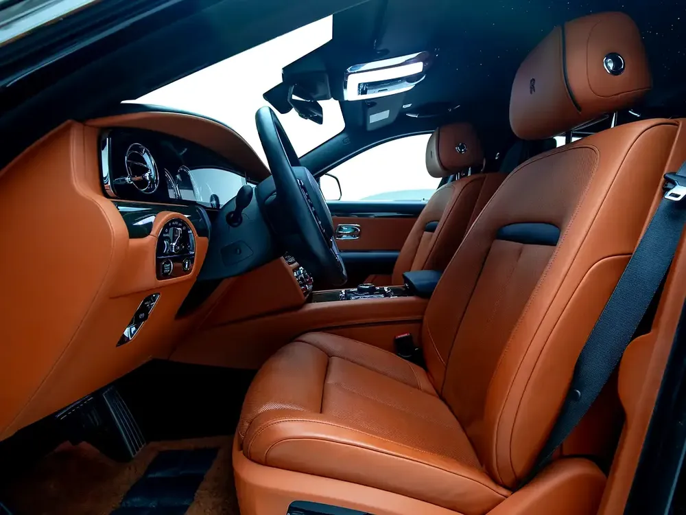 2024 | Rolls-Royce | Ghost Extended Wheel Base | GCC Specs |With Warranty and Service Contract - Image 9