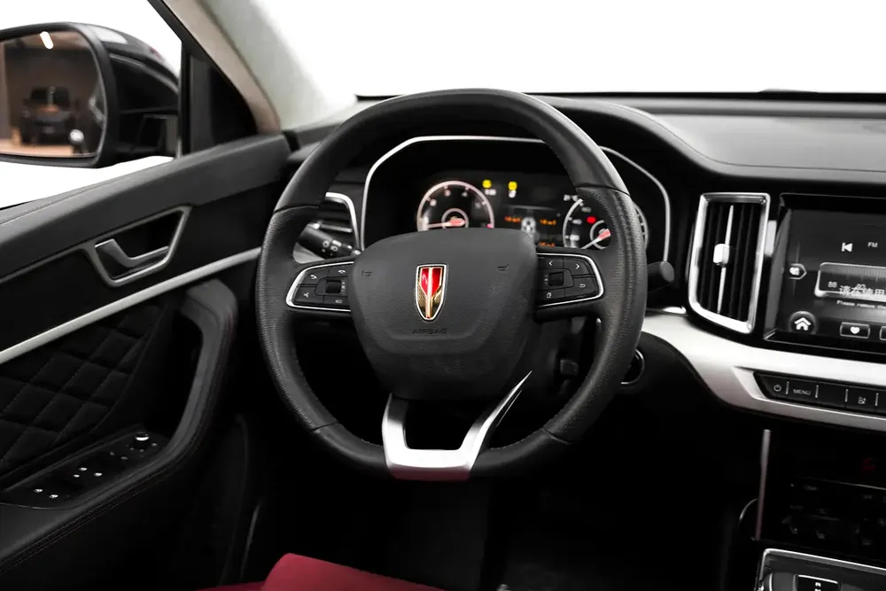 2023 HONGQI HS7 FLAGSHIP WITH WARRANTY - Image 8