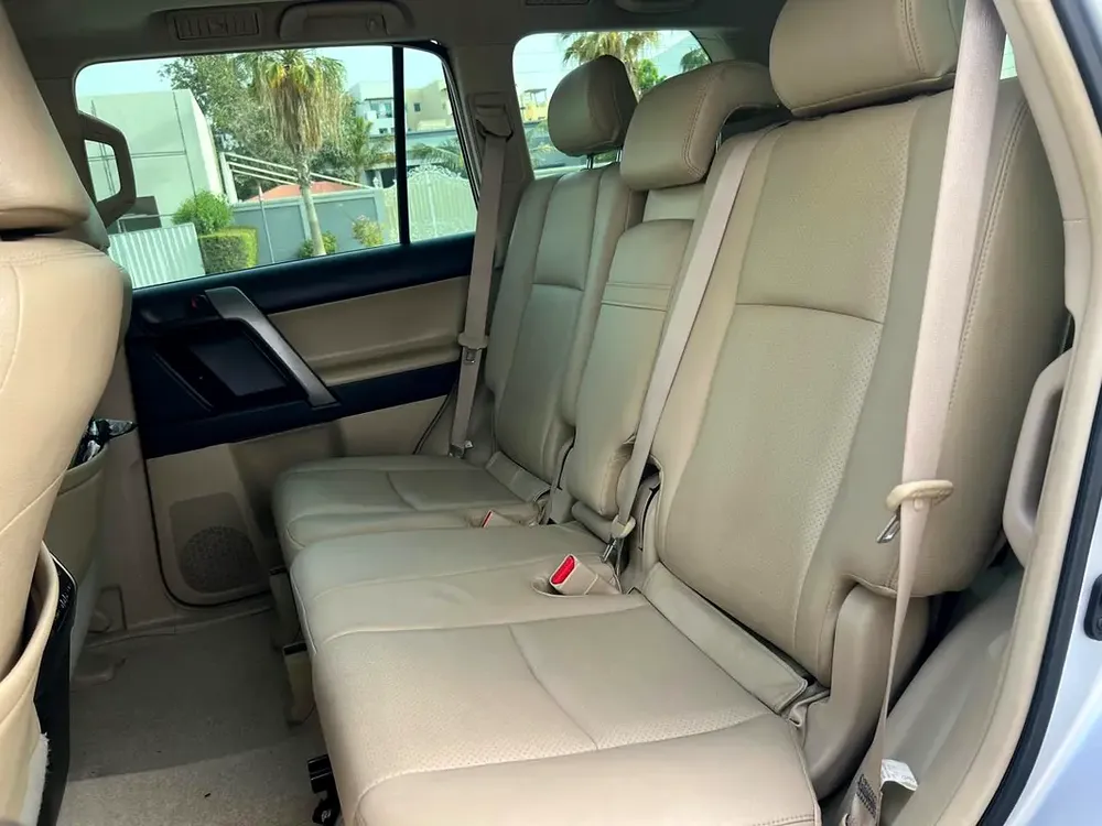 GCC 2012 Toyota Prado TX-L  4.0L V6 | FULL OPTION | Excellent Condition - Image 11