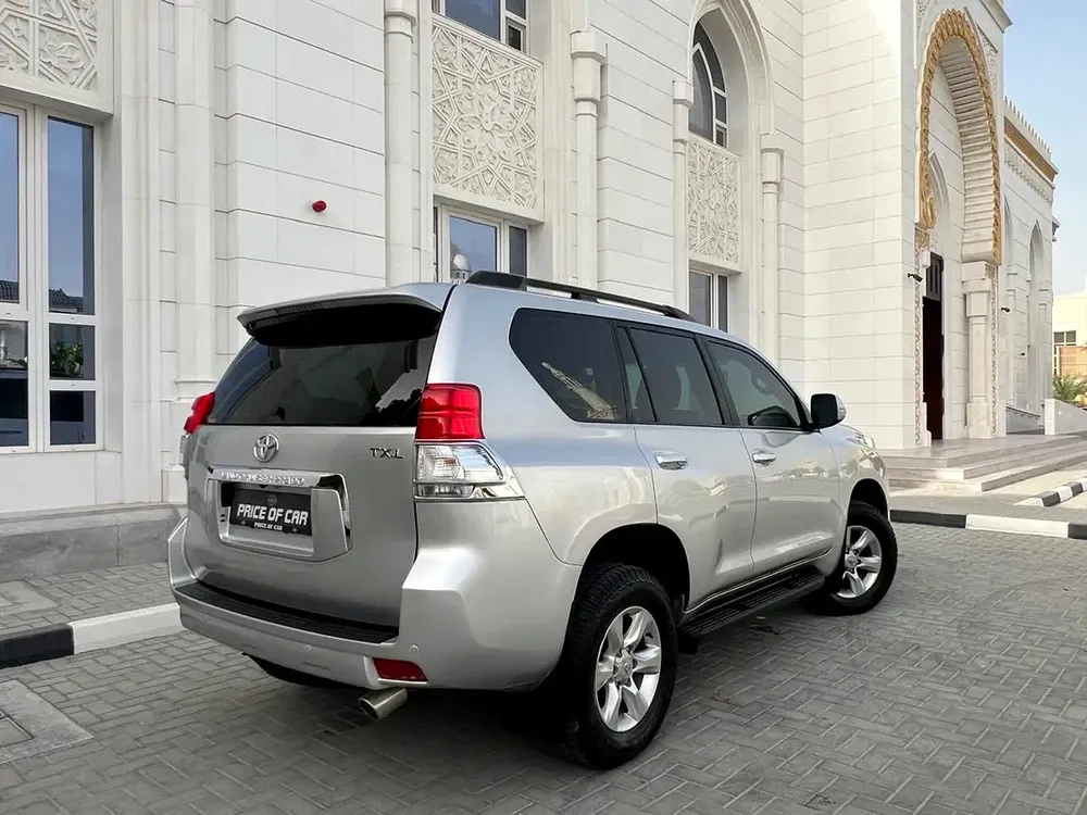 GCC 2012 Toyota Prado TX-L  4.0L V6 | FULL OPTION | Excellent Condition - Image 6