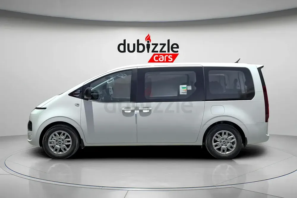 AED 1672/month | 2026 Hyundai Staria  | GCC Specs | Ref#461516 - Image 5