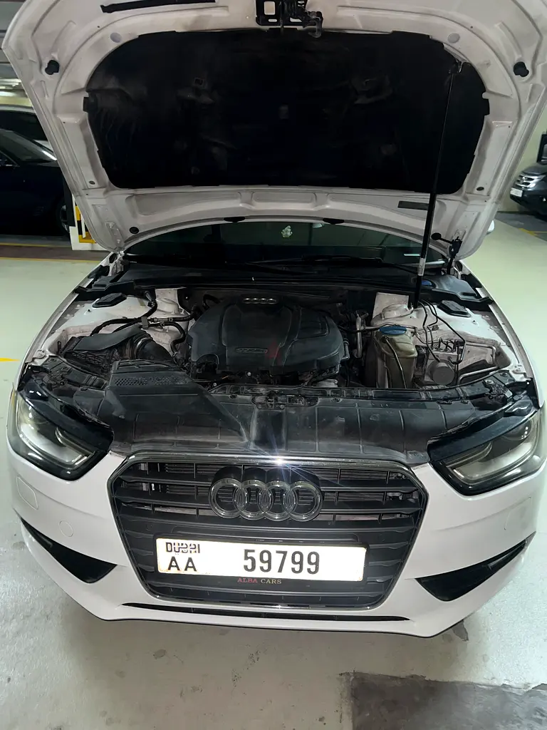 🔥 Audi A4 | Urgent Sale |Great Deal|GCC| Leather seat l Parking Sensors | Cruise Control l Sunroof - Image 14