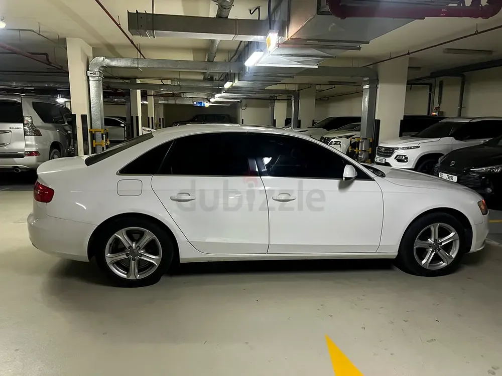 🔥 Audi A4 | Urgent Sale |Great Deal|GCC| Leather seat l Parking Sensors | Cruise Control l Sunroof - Image 7