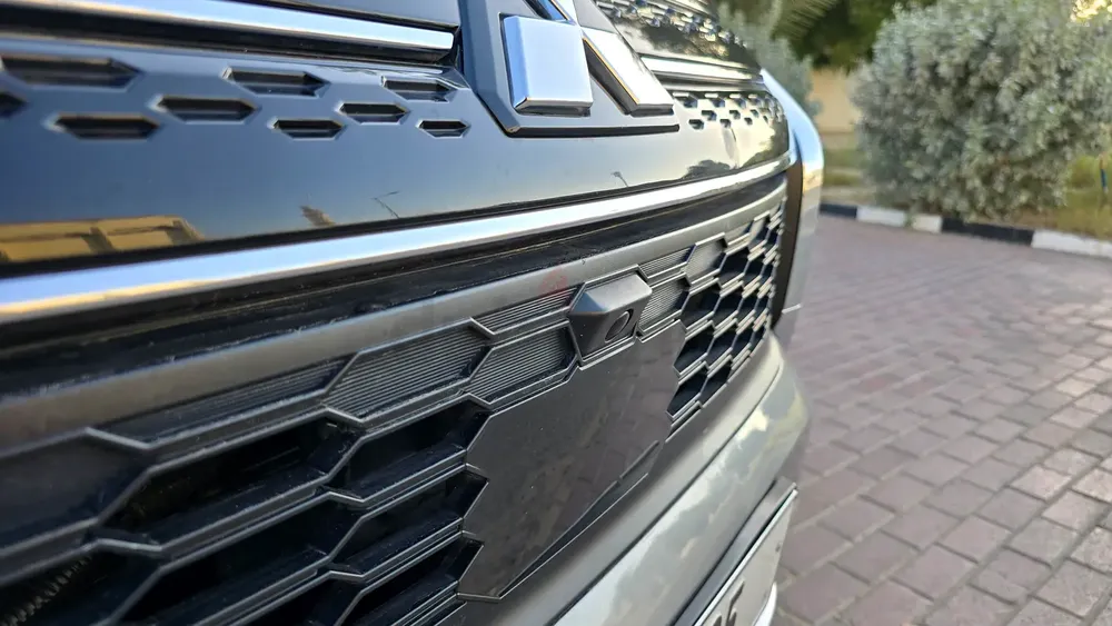 Mitsubishi OUTLANDER Limited Sports Edition Gcc - Image 5