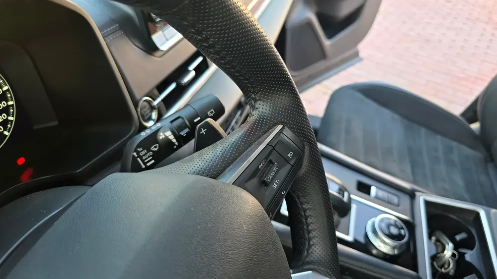 Mitsubishi OUTLANDER Limited Sports Edition Gcc - Image 8