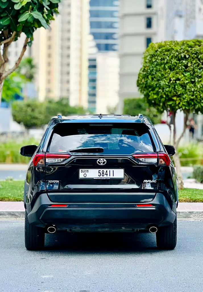 TOYOTA RAV4 2023 GCC SPECS EXCELLENT CONDITION UNDER WARRANTY - Image 6