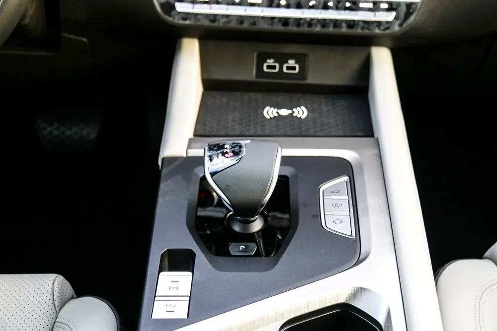 X70FL 1.5T LUX 7 SEATS 2026 - For Export - Image 13