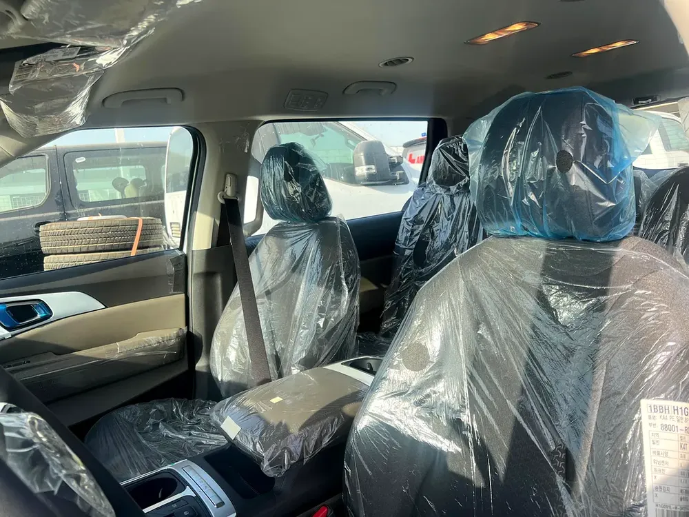2025 BRAND NEW KIA CARNIVAL 3.5L, A/T-8 Seater - Image 11