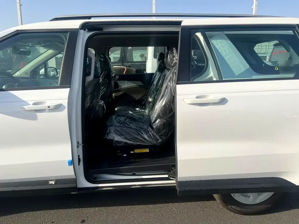 2025 BRAND NEW KIA CARNIVAL 3.5L, A/T-8 Seater - Image 17