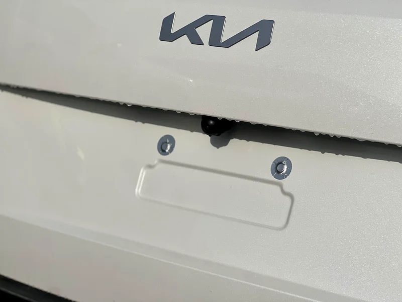 2025 BRAND NEW KIA CARNIVAL 3.5L, A/T-8 Seater - Image 6