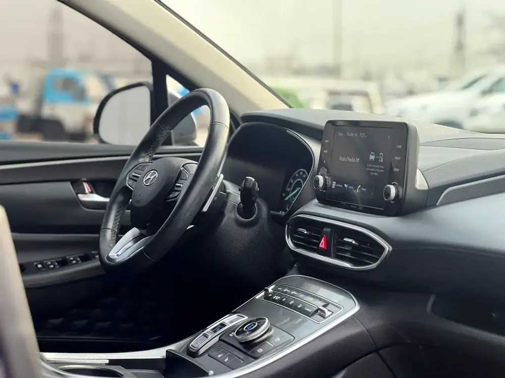 2021 Hyundai Santafe FE Hybrid 1.6L V4 - AWD 4x4 -Push Strad - Auto Trunk - Leather Seat - Rear Cam - Image 10
