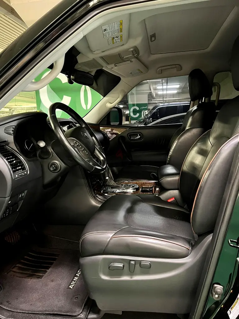 2019 Nissan Armada SL - Image 6