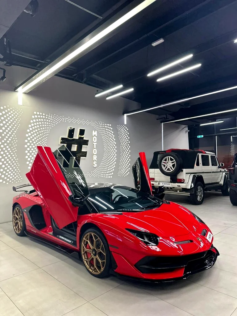 Lamborghini Aventador SVJ Roadster - Image 6