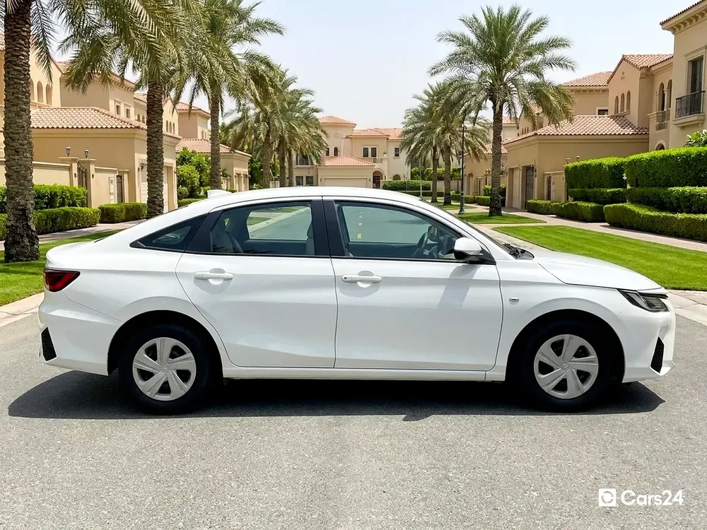 AED 624/month | 0 Downpayment | Free 3 Months Warranty | 30 Day Return | TOYOTA YARIS 2023 - Image 5