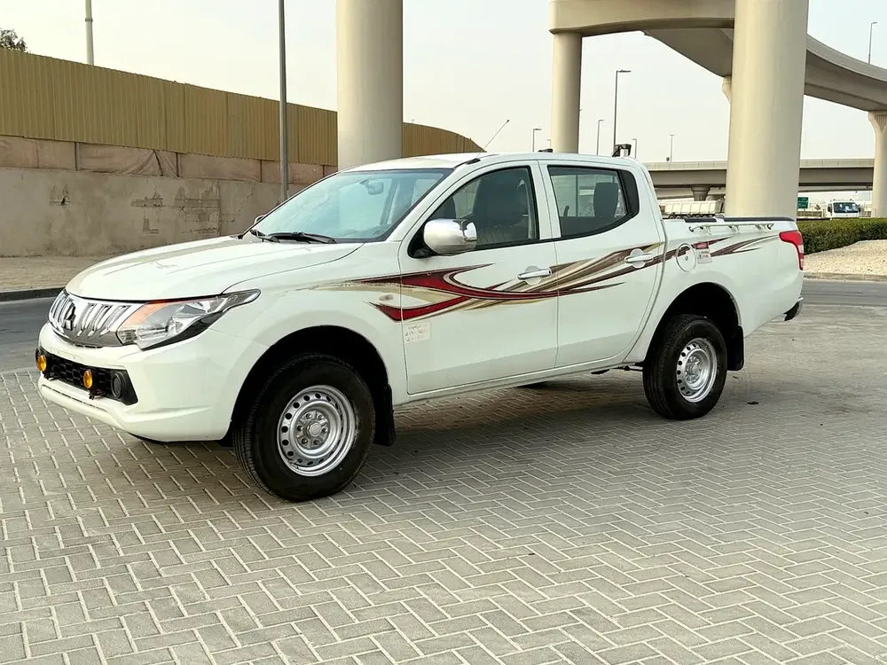 Mitsubishi L200 Double Cab GL 2018 - GCC Specs - Well Maintained - Image 6