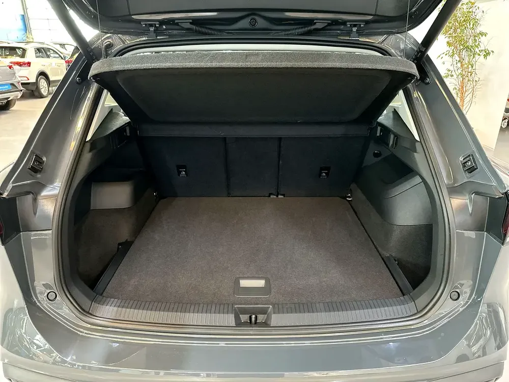 Volkswagen Tiguan Life 2025 GCC Specs - Image 12