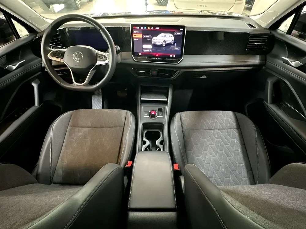 Volkswagen Tiguan Life 2025 GCC Specs - Image 9