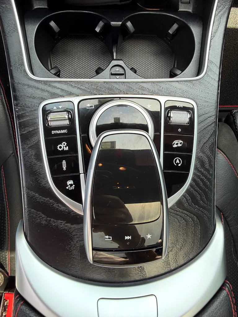 Mercedes-benz c43 AMG 4MATIC - Image 12