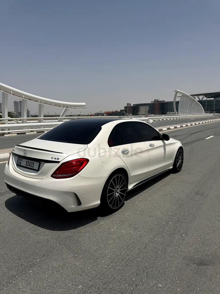 Mercedes-benz c43 AMG 4MATIC - Image 5