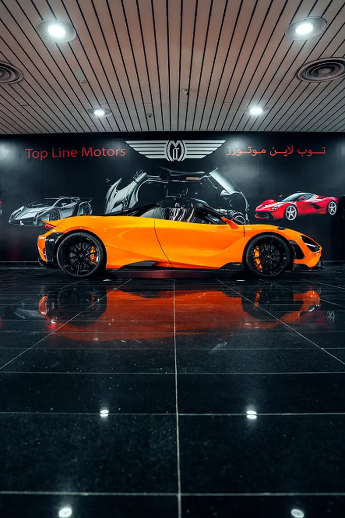 McLaren 765LT Spider, GCC, Under Warranty, Fully Loaded, Convertible,  Full Carbon Fibre, PPF - Image 7