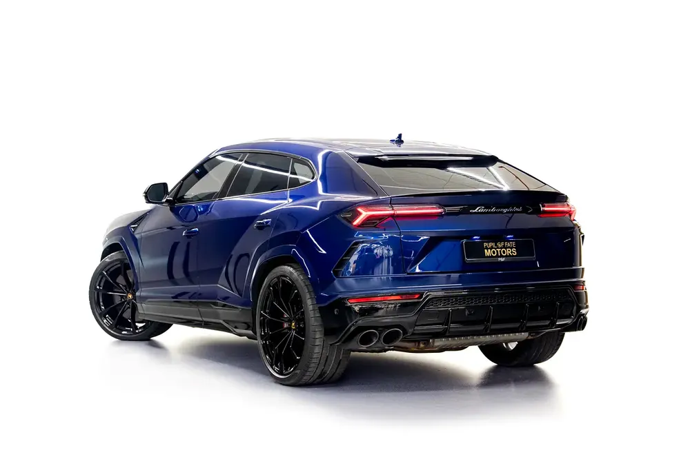 Lamborghini Urus - Image 5