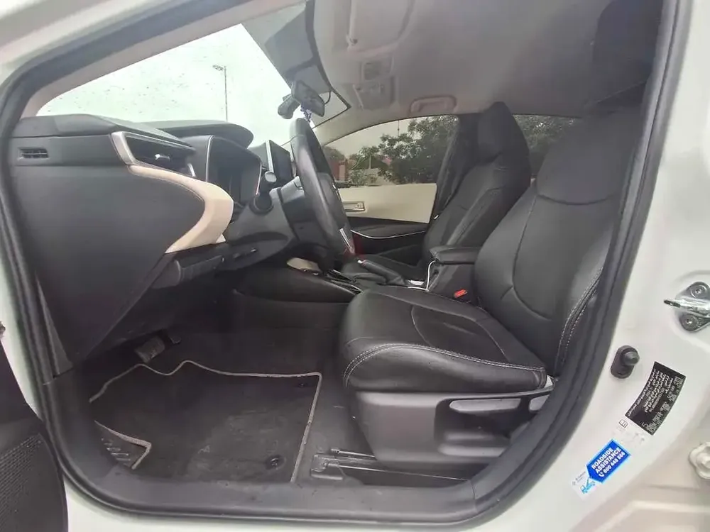 Toyota Corolla, 2024, GCC, GLI, 36K, First Owner - Image 5