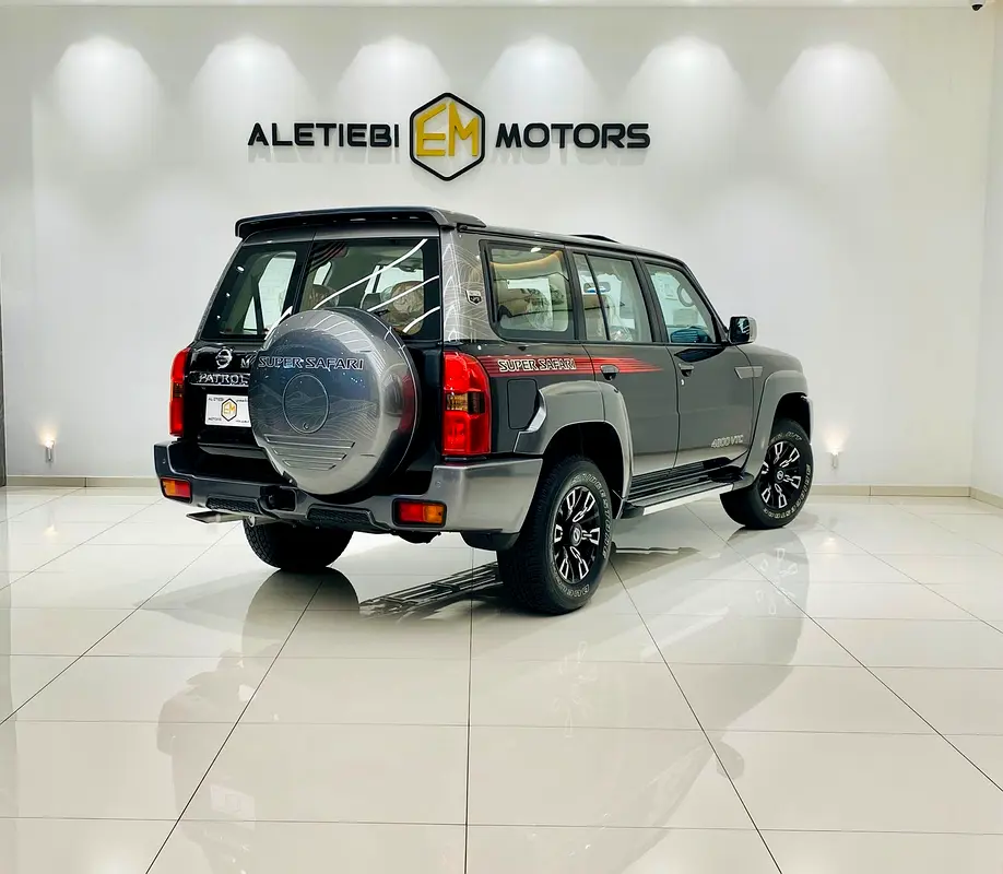 2024 Nissan Patrol Safari Super Safari Al Ostoura - GCC Specs - Brand New - Image 5