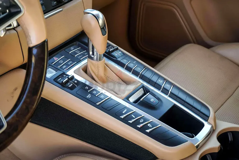 AED 2461/month | 2015 Porsche Macan S | GCC Specs | Ref#377717 - Image 15