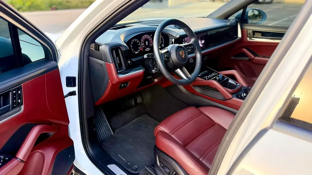 Porsche Cayenne Coupe 2024 GCC Specs - Image 15