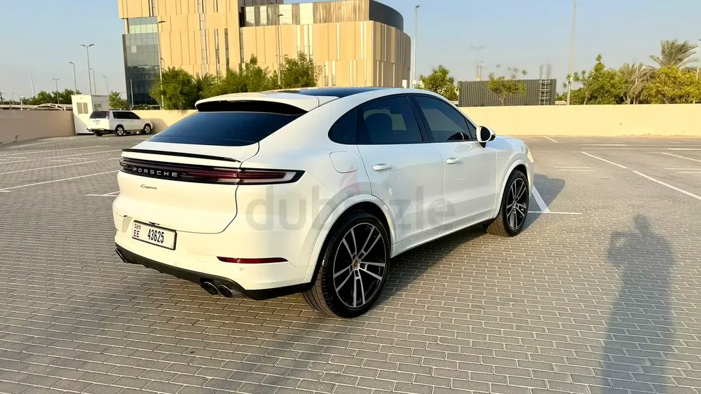 Porsche Cayenne Coupe 2024 GCC Specs - Image 4