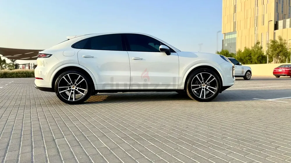 Porsche Cayenne Coupe 2024 GCC Specs - Image 6