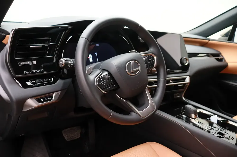 **Special offer** 2025 RX350H Premier 2.5L HEV - Image 12