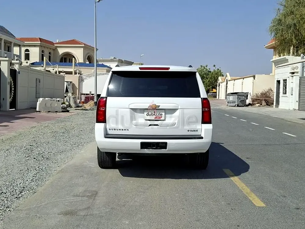 CHEVROLET SUBURBAN 2015 – URGENT SALE 🔥 - Image 6