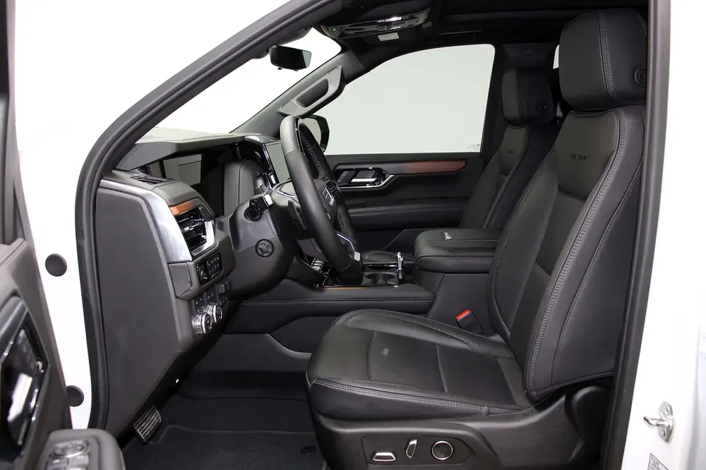 GMC Yukon Denali 2025 - GCC Specs - Image 8