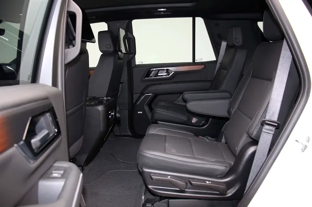 GMC Yukon Denali 2025 - GCC Specs - Image 9