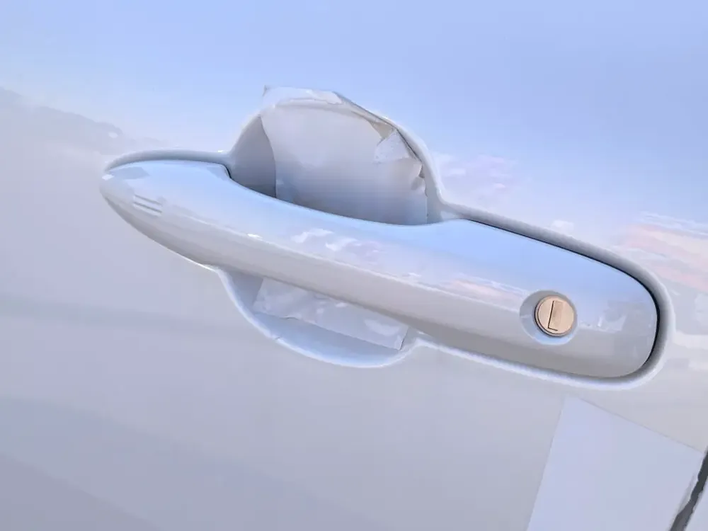 Toyota Frontlander Leading Hybrid Leading 2025 Model - with Rear AC - Brand New - Image 5
