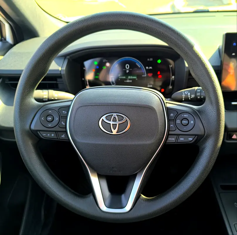 Toyota Frontlander Leading Hybrid Leading 2025 Model - with Rear AC - Brand New - Image 7