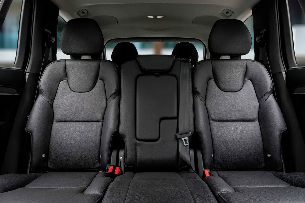 2,938 P.M |  XC90 B5 Ultimate Bright AWD | 0% Downpayment | Agency Warranty! - Image 12