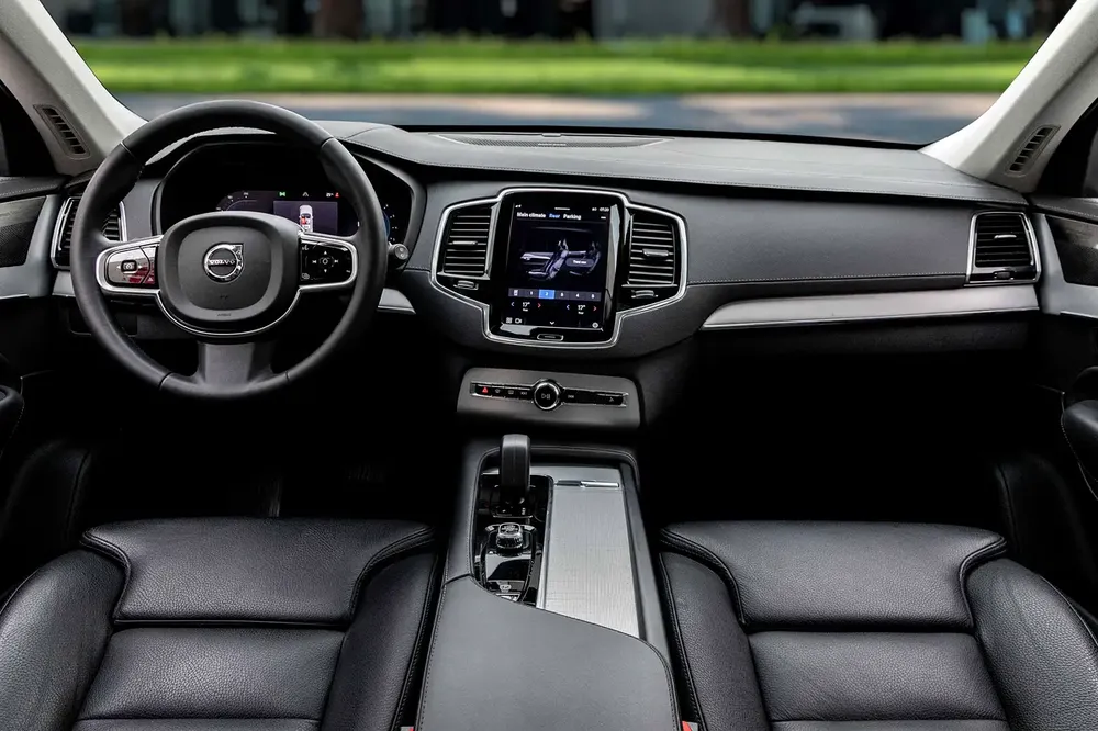 2,938 P.M |  XC90 B5 Ultimate Bright AWD | 0% Downpayment | Agency Warranty! - Image 8