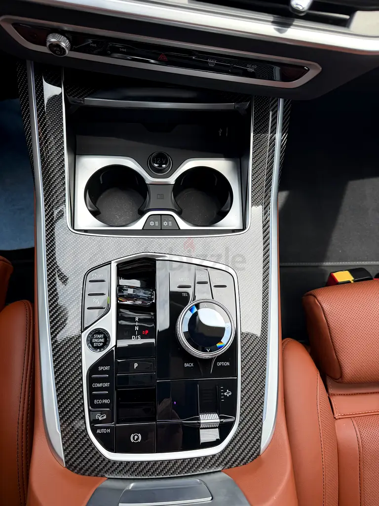BMW X7 M60i GCC - Image 14