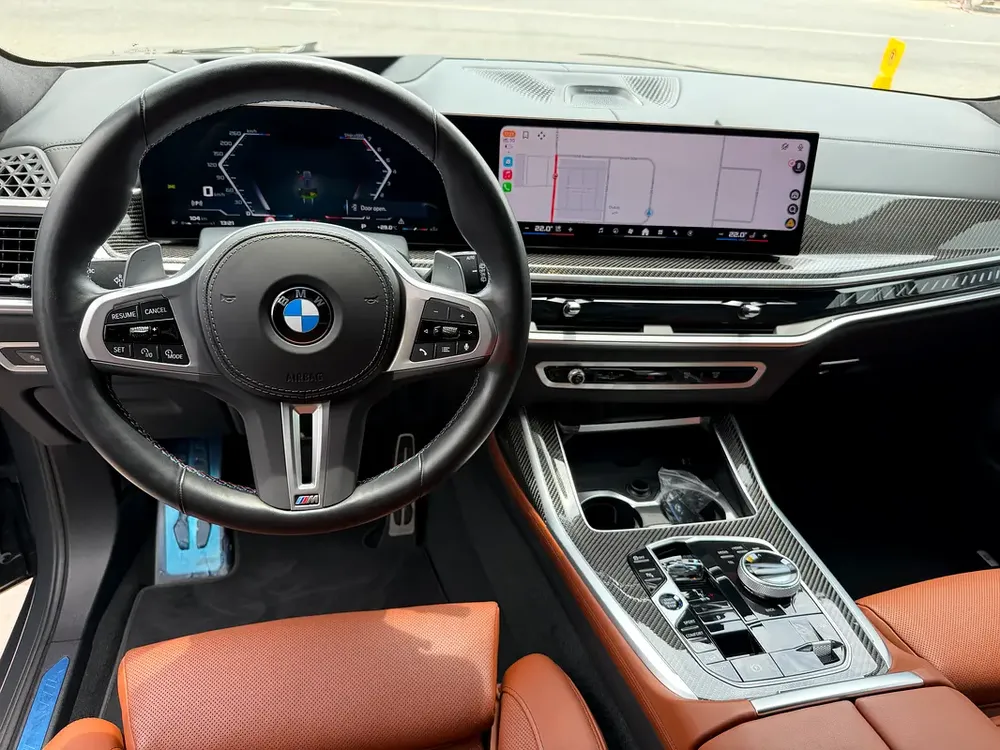 BMW X7 M60i GCC - Image 15