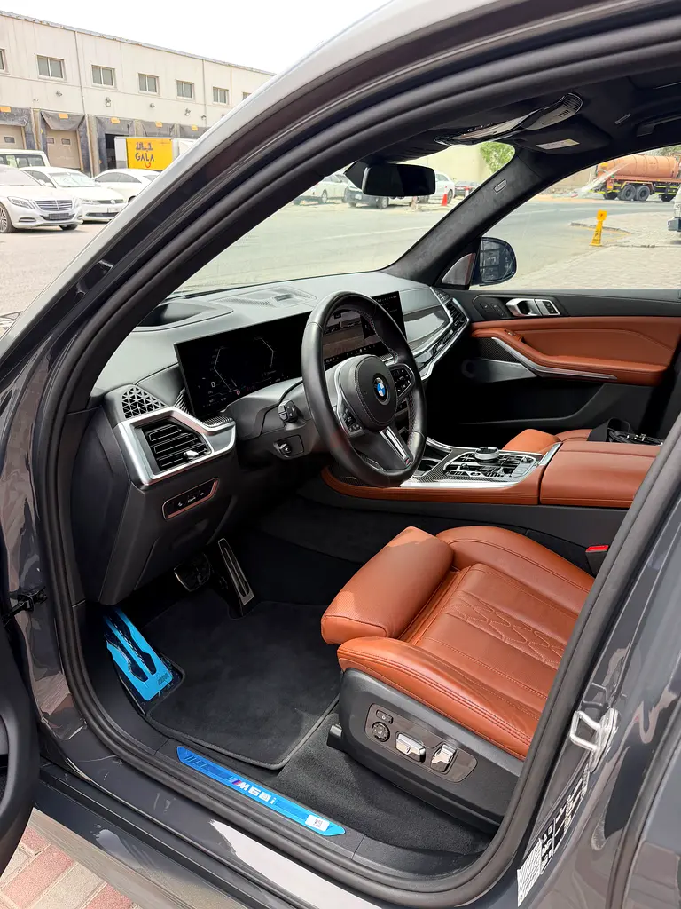 BMW X7 M60i GCC - Image 8