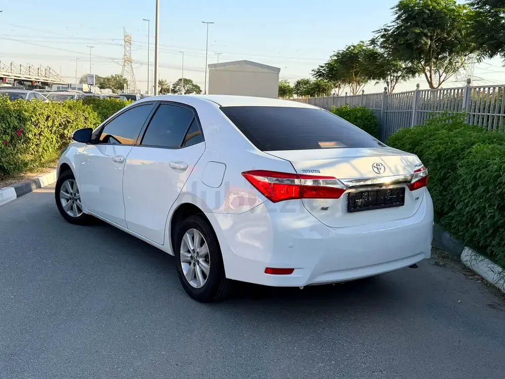 Toyota Corolla SE 2016 GCC Specs - Image 4