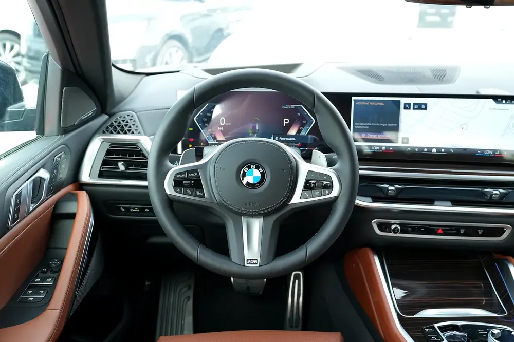 Brand New \ BMW X6 xDrive40i M Sport 2026\ CARBON BLACK \ GCC Specs - Image 11