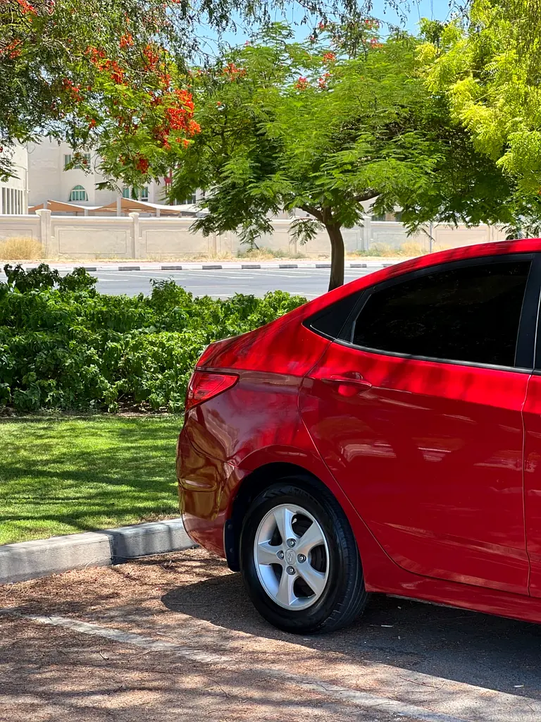 Hyundai Accent GLS 2015 GCC Specs - Well Maintained - Image 4