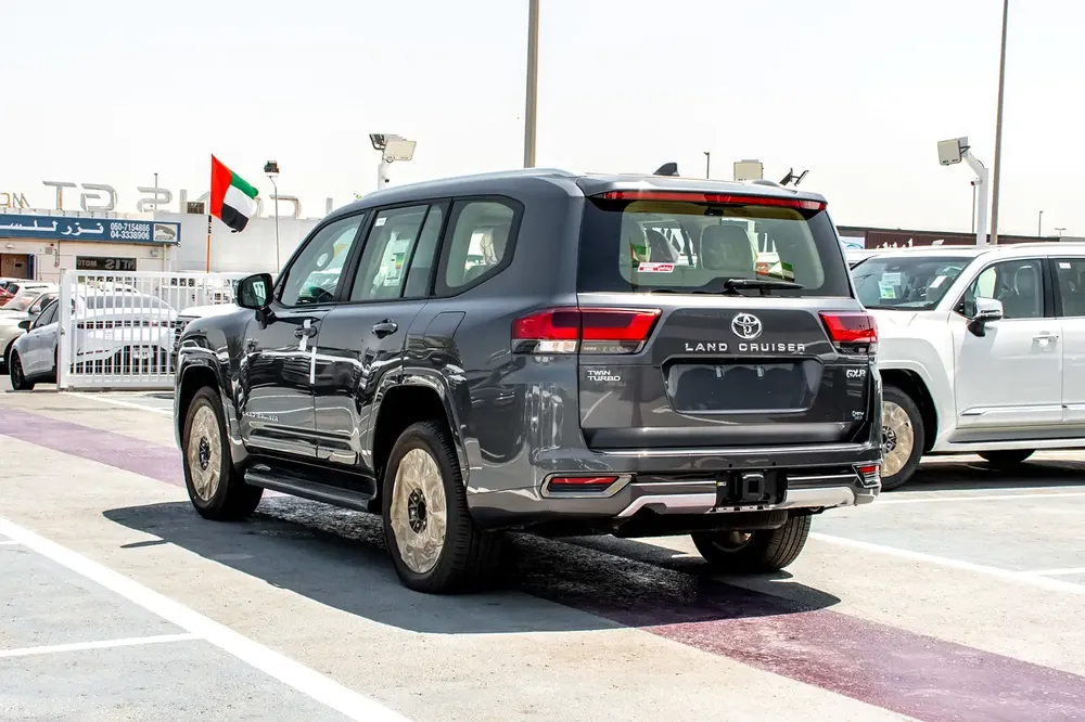 Toyota Land Cruiser GXR MAX 2026 - GCC Specs - Brand New! - Image 9