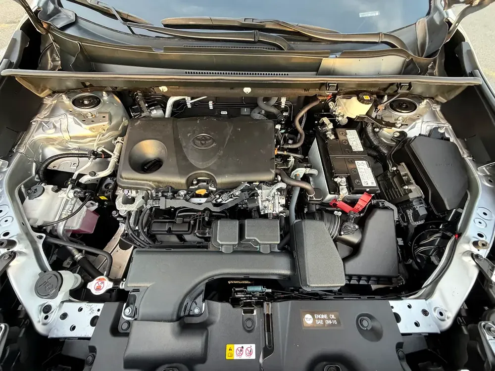 2022 TOYOTA RAV4 XLE PREMIUM AWD FULL OPTIONS IMPORTED FROM USA - Image 19