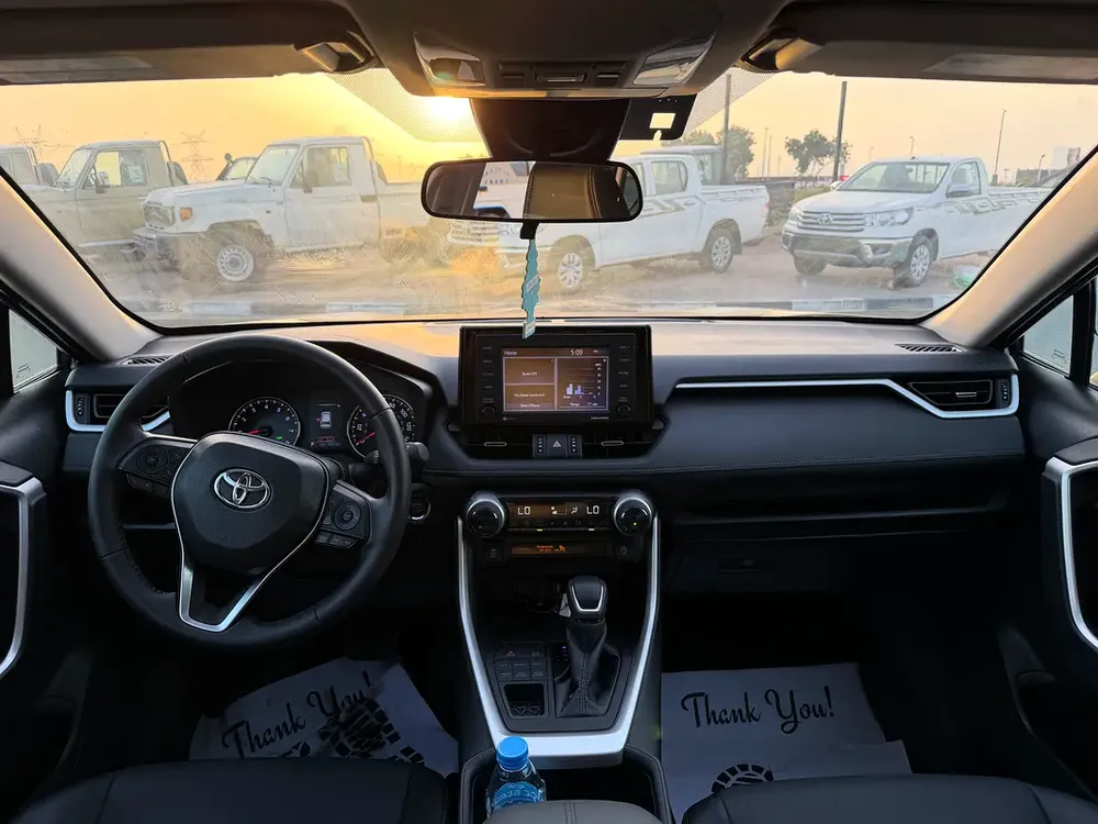 2022 TOYOTA RAV4 XLE PREMIUM AWD FULL OPTIONS IMPORTED FROM USA - Image 9